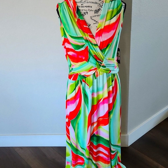 Jessica Howard Dresses & Skirts - Jessica Howard Sleeveless V Neck Knot Front Maxi Dress Sz 14